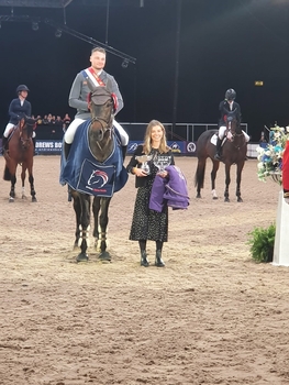 A sensational win for Ronnie Jones in the British Horse Feeds Speedi-Beet HOYS Grade C Championship